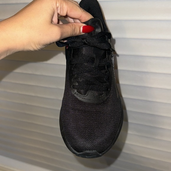 Woman Nike shoes - Picture 6 of 6